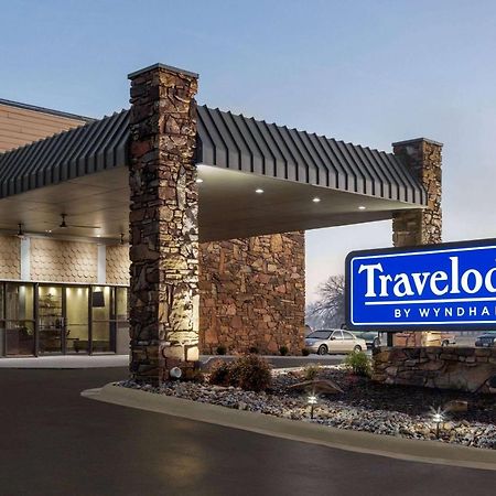 Travelodge By Wyndham Coffeyville Eksteriør billede